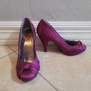Rocket Dog Purple Leopard Print Satin Pumps
